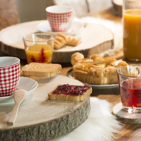 Couette-café Anisor - Parblanc 4*